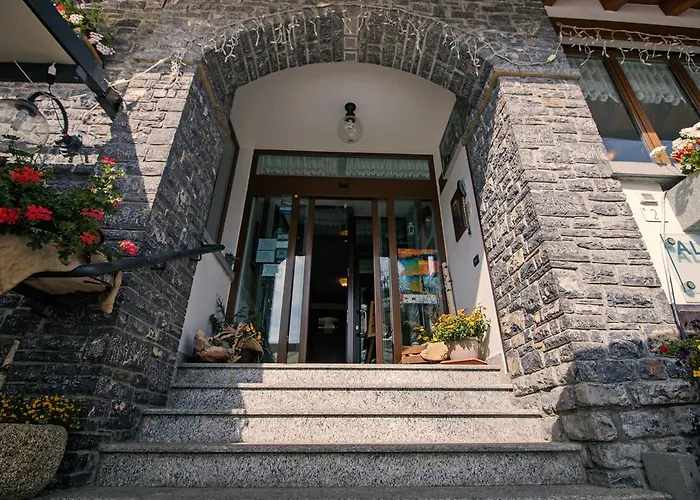 Moderno & 3* Fuipiano Valle Imagna