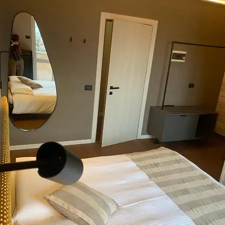 Moderno & Hotel Fuipiano Valle Imagna