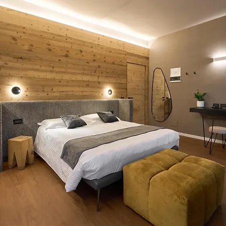 Moderno & Otel 3*