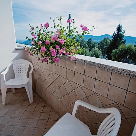 Moderno & 3* Fuipiano Valle Imagna