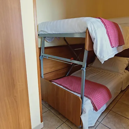 Moderno & Отель